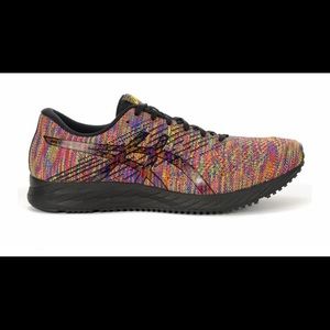 ASICS women’s gel-ds trainer size 8